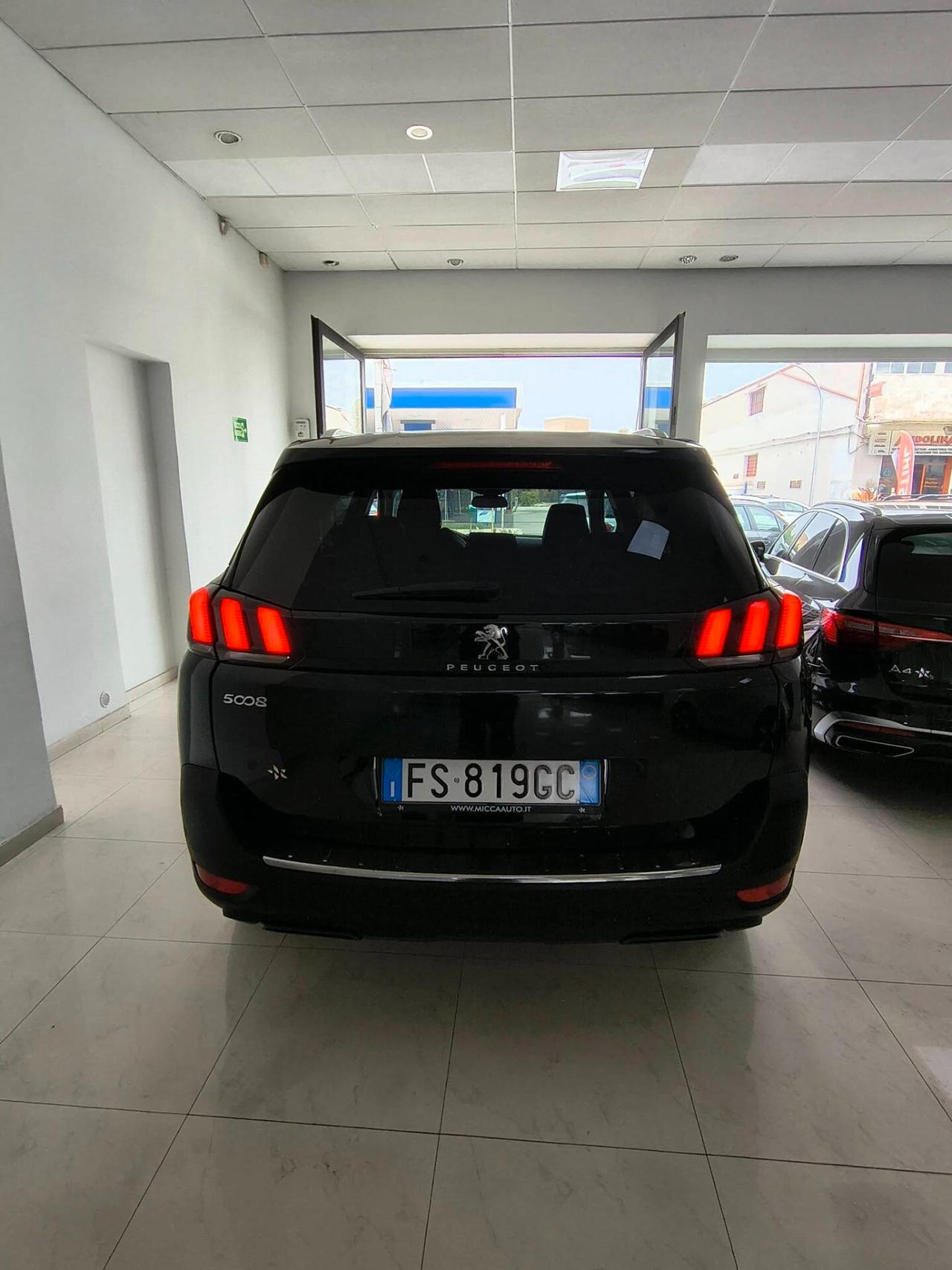 Peugeot 5008 BlueHDi 130 S&S EAT8 Allure