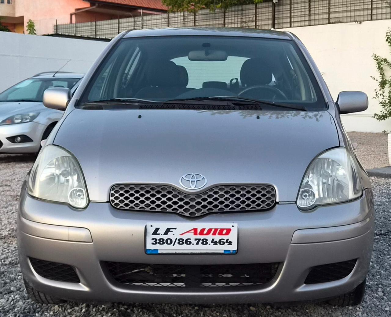Toyota Yaris 1.4 tdi D-4D cat 5 porte Sol Blue