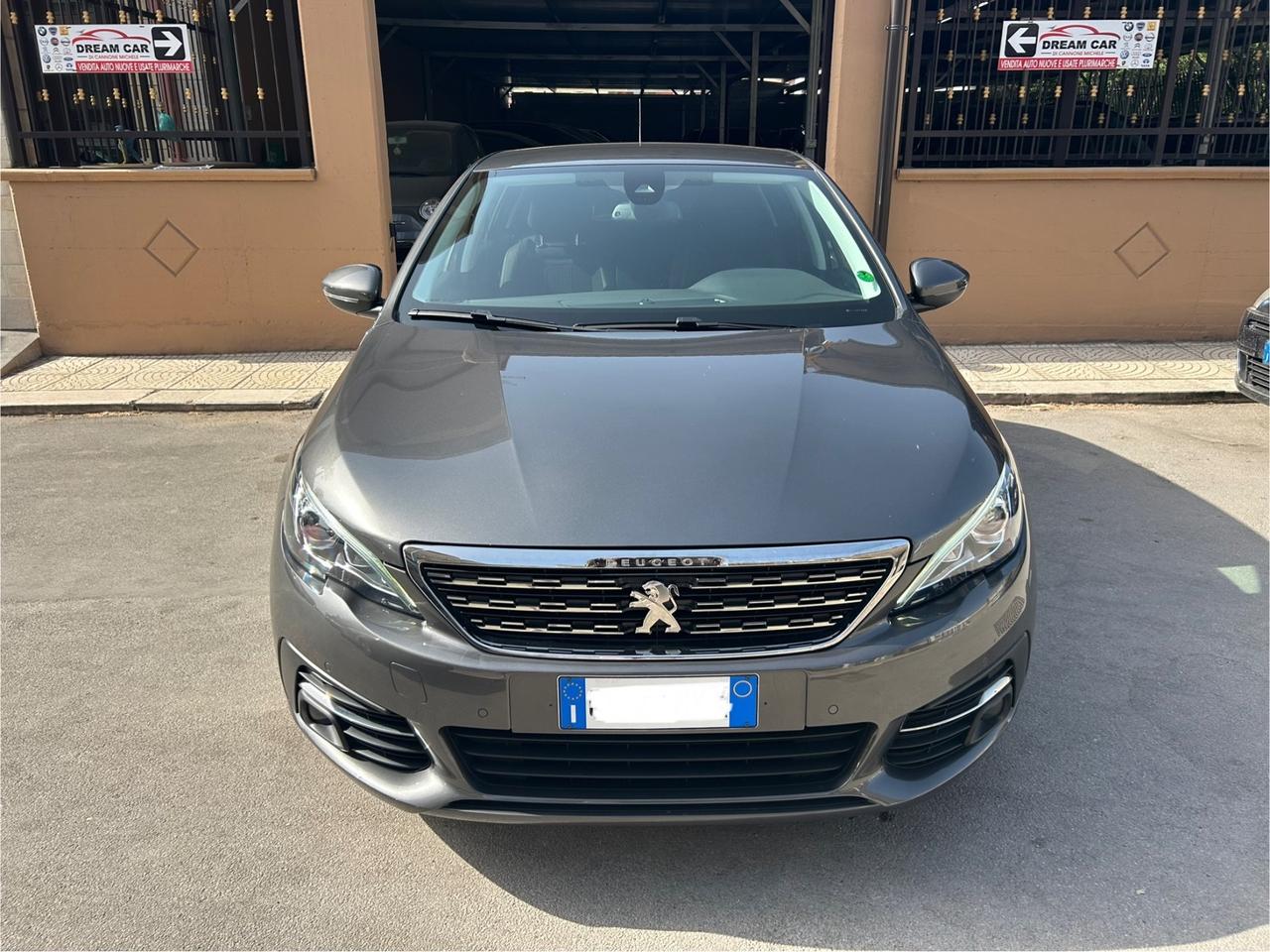Peugeot 308 BlueHDi 130 S&S Allure