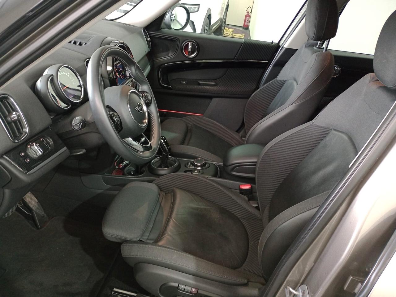 Mini Cooper D Countryman 2.0 Business Automatica