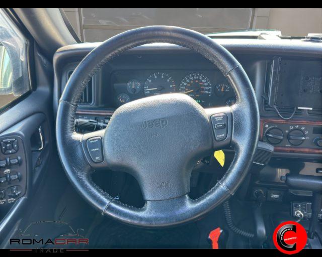 JEEP Grand Cherokee 5.9 4WD Quadra-Trac Limited LX