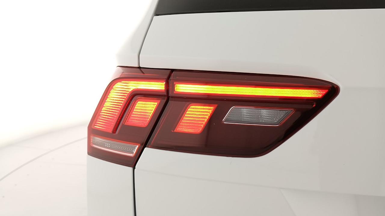 VOLKSWAGEN Tiguan II 2021 - Tiguan 1.4 tsi eh Life dsg