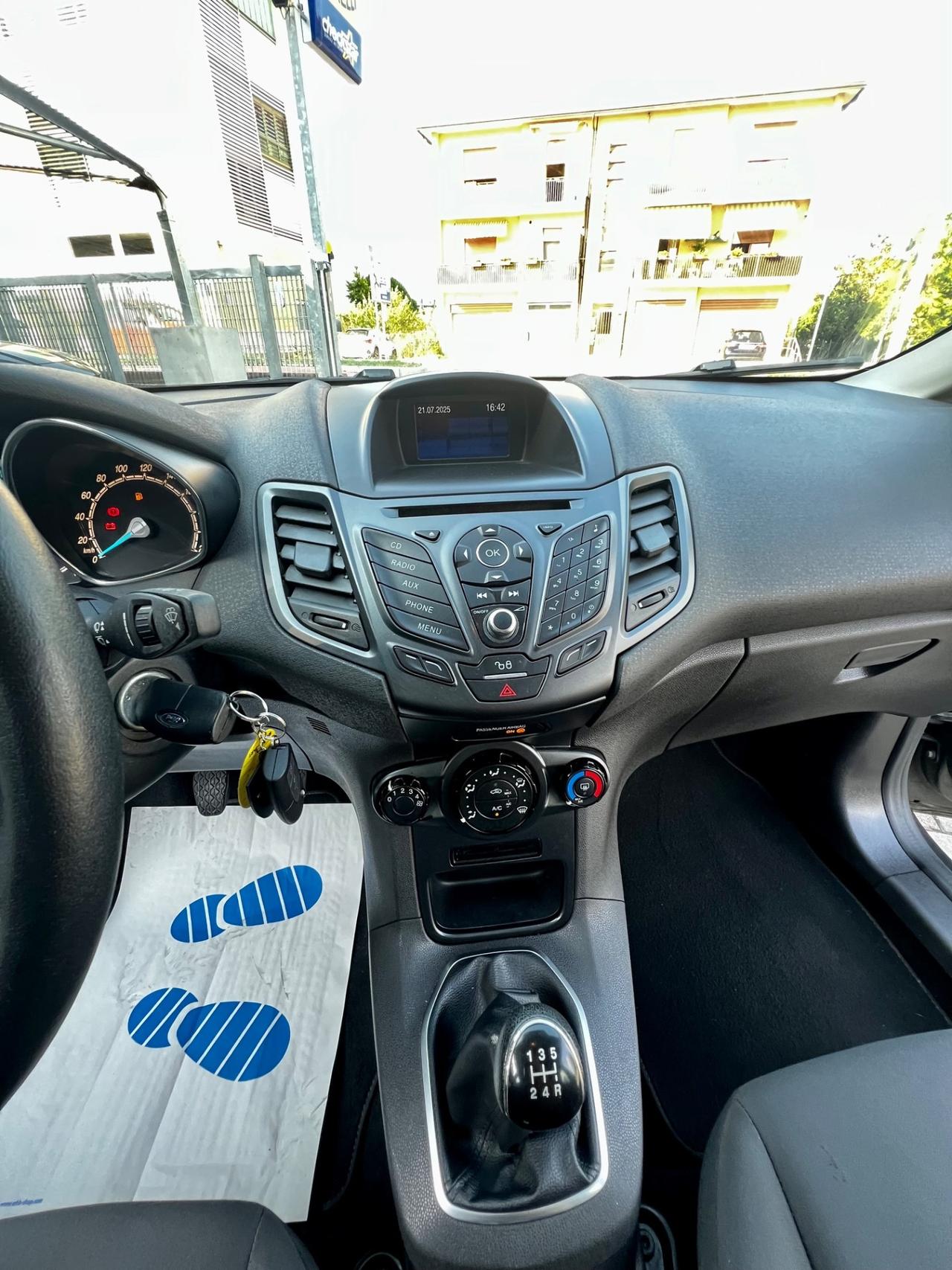 Ford Fiesta 1.4 5 porte Bz.- GPL Business