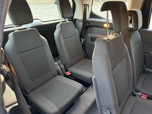 PEUGEOT 5008 7posti 1.6 HDi 115CV senza nessun lavoro da fare