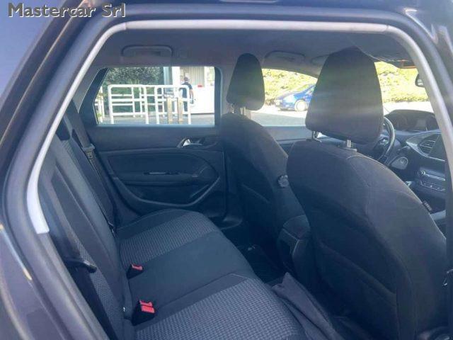 PEUGEOT 308 308 II 2018 SW SW 1.5 bluehdi s tg : GB443HF