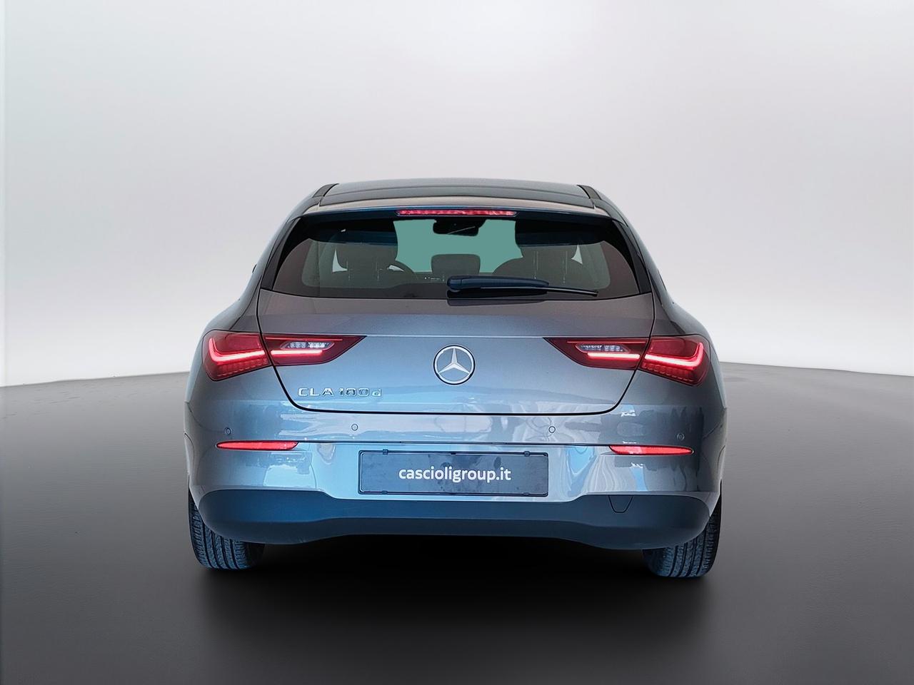 Mercedes-Benz CLA Sh.Brake - X118 2023 - CLA Shooting Brake 180 d Advanced auto