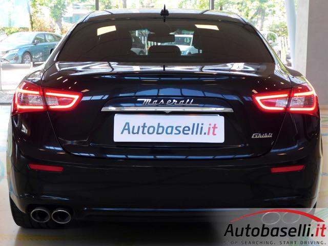 MASERATI Ghibli V6 DIESEL 275 CV NERISSIMO EDITION
