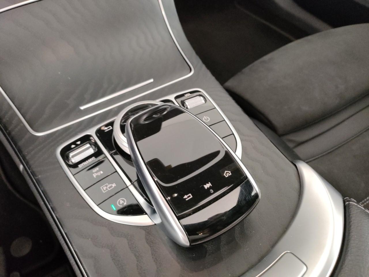 Mercedes-Benz C Coupe 200 mhev (eq-boost) Premium Plus auto