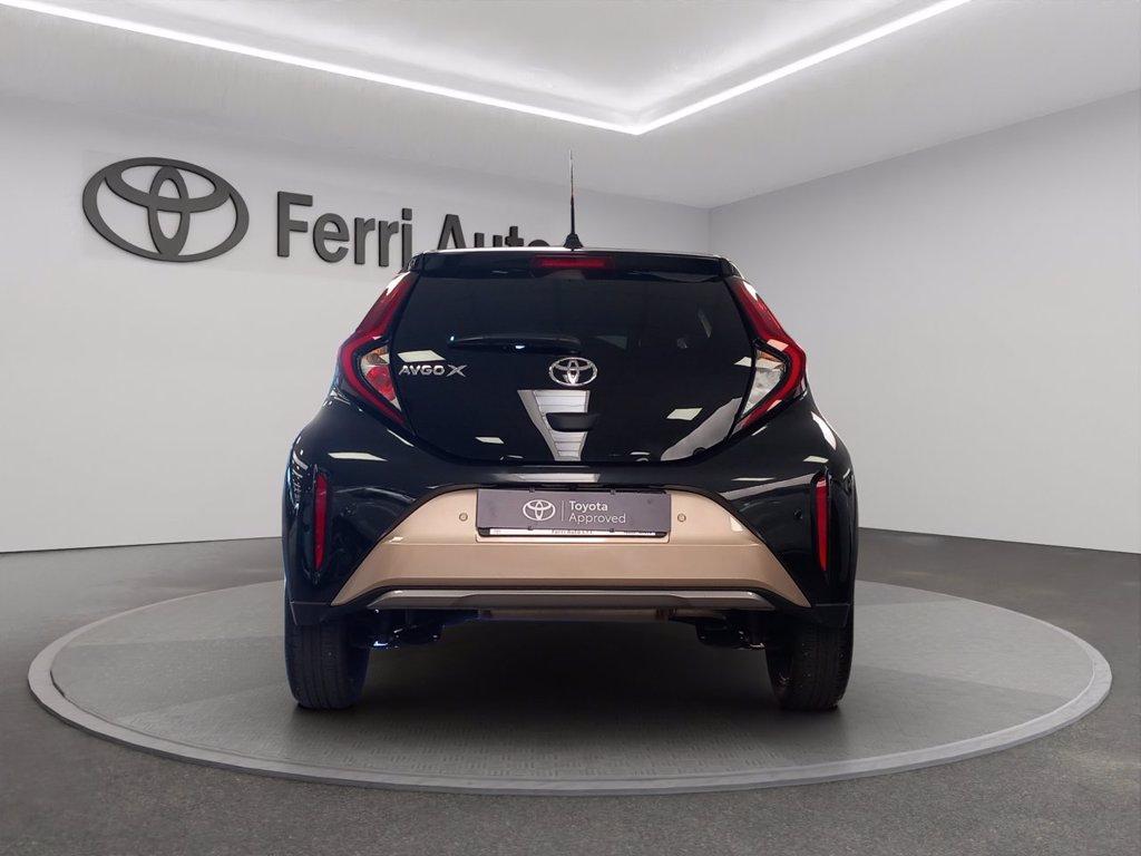 TOYOTA Aygo x 1.0 lounge 72cv del 2023