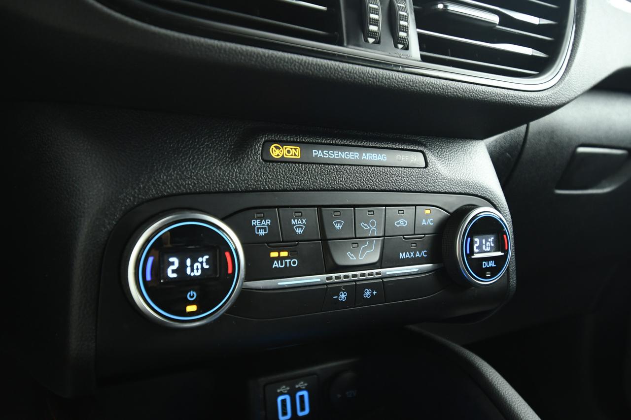 FORD Kuga 1.5 ecoblue ST-Line X 2wd 120cv auto NEOPATENTATI+CAMERA+PELLE