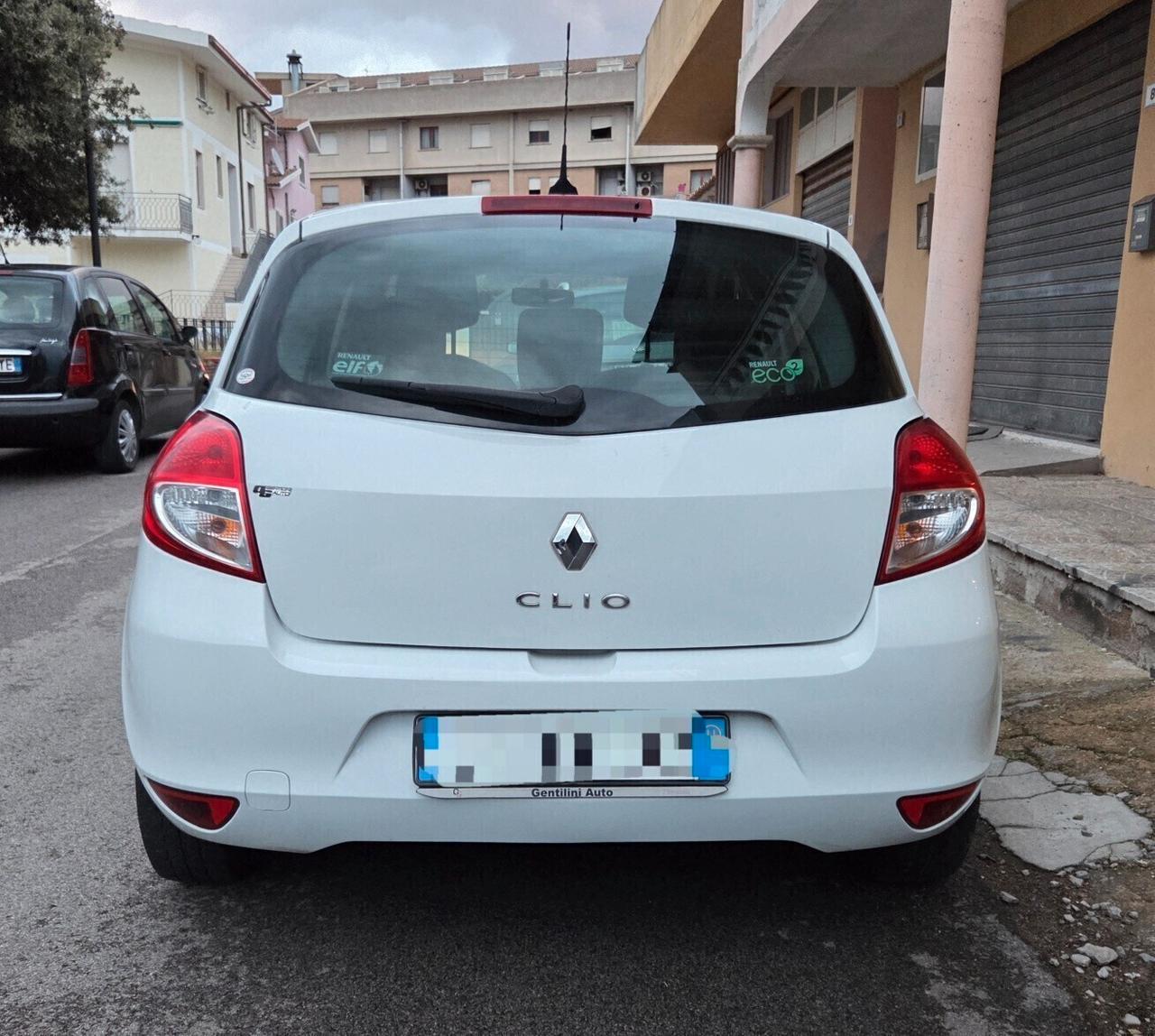 Renault Clio 1.2 16V NEOPATENTATI!!!!!