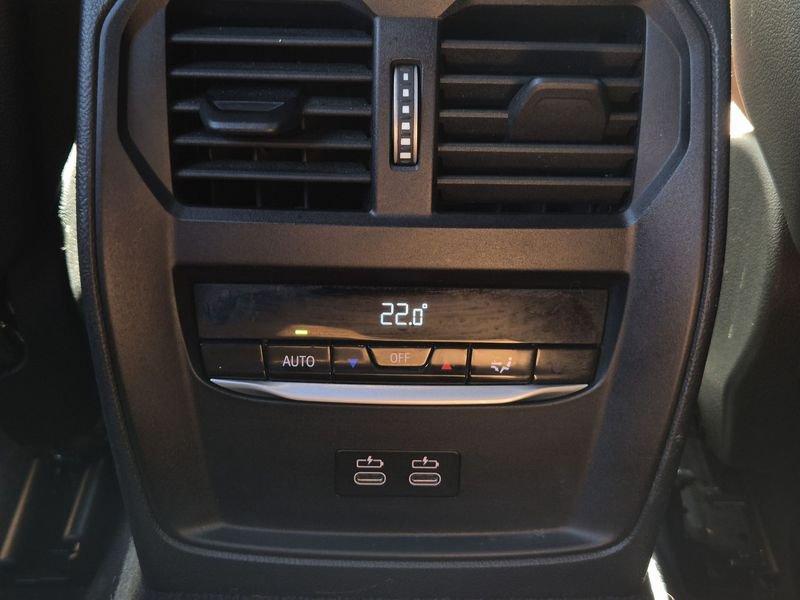 BMW Serie 3 330d Touring mhev 48V xdrive MSport auto