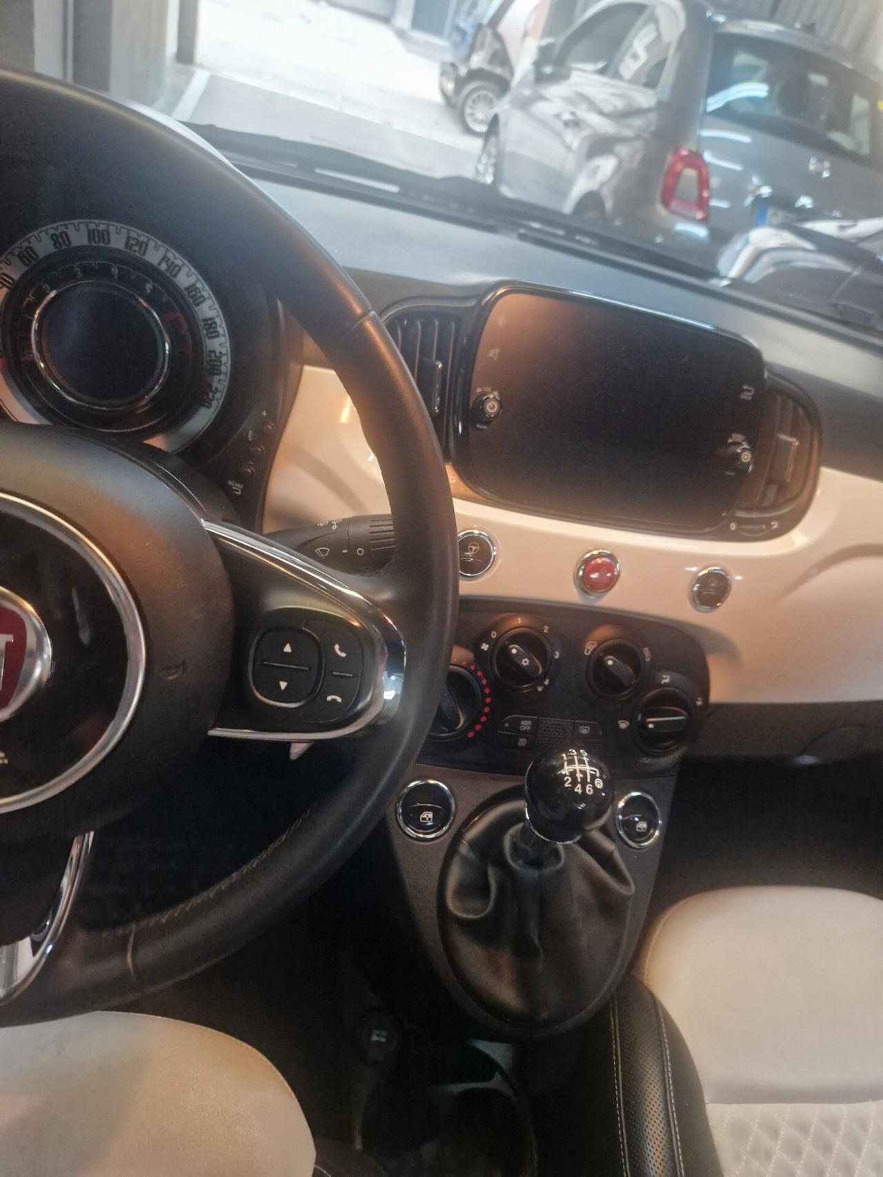 Fiat 500 1.0 Hybrid Dolcevita full pelle car play garanzia