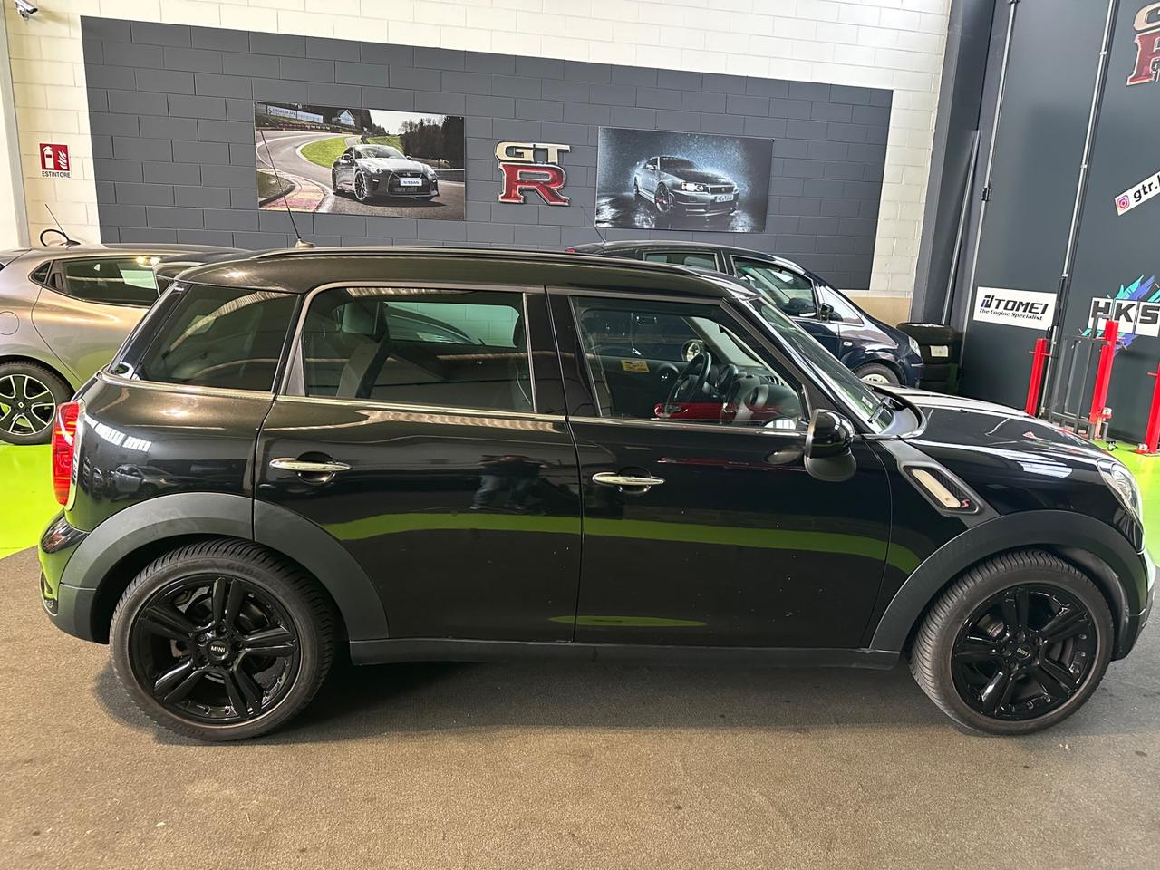 Mini Cooper SD Countryman 2.0d 143cv PELLE-CERCHI 18-XENON