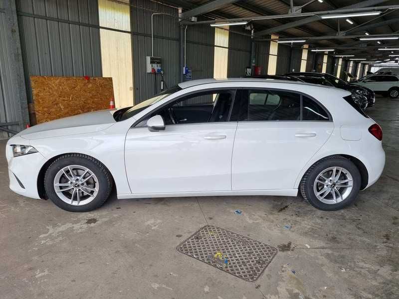 MERCEDES-BENZ A 160 d Business 5 PORTE