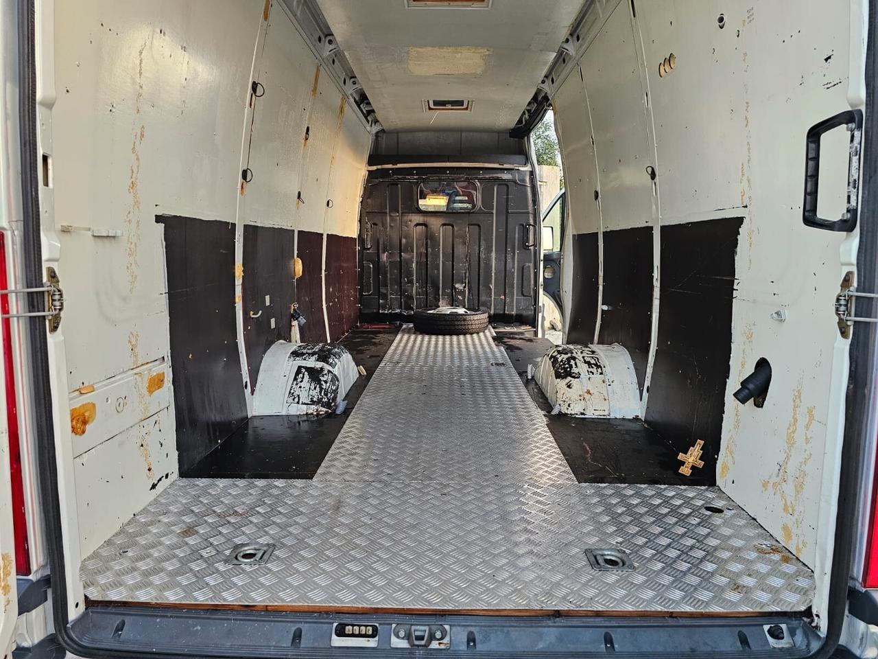 IVECO DAILY 35C13 2.8 TD GEMELLATO SOLO 180000KM