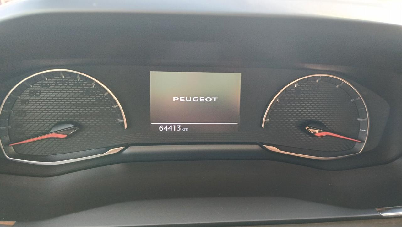 PEUGEOT 2008 1.2 BENZ-PREZZO PROMO!