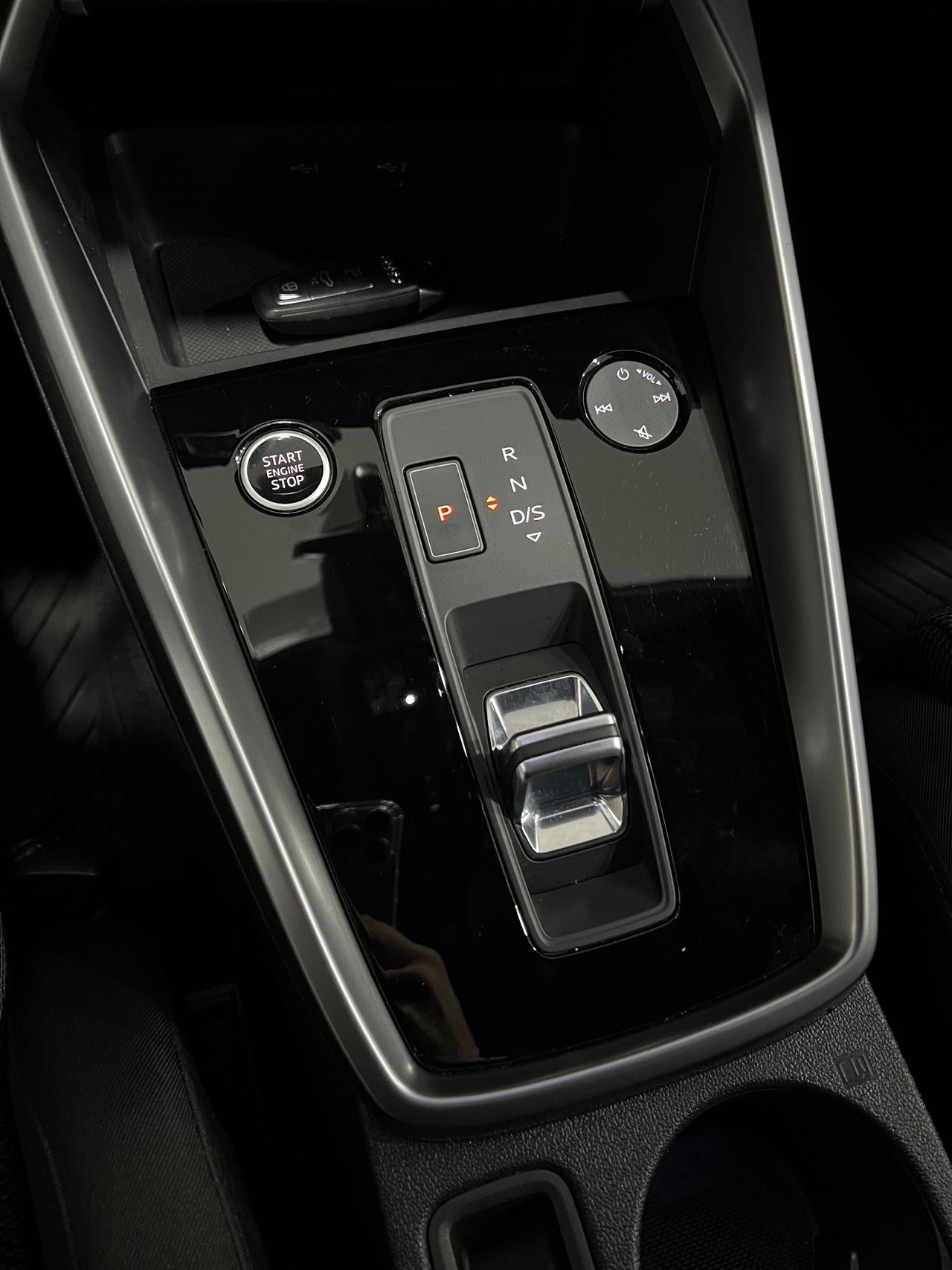 Audi A3 SPB 35 2.0 TDI STronic SLine Edition 150 cv