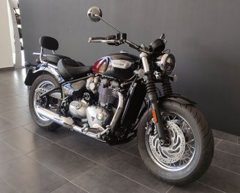 Triumph SpeedMaster Stealth Edition