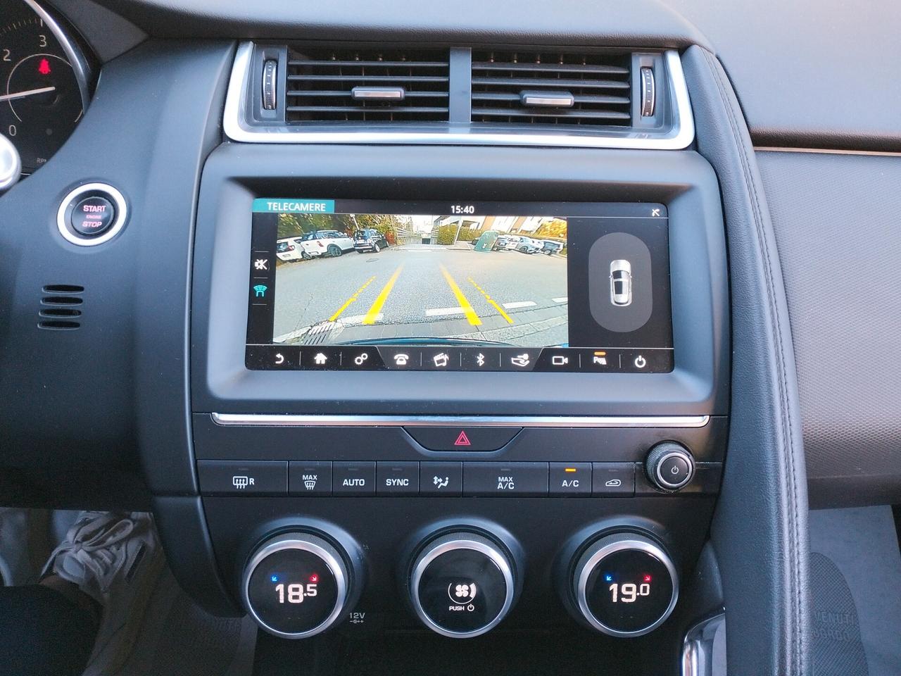 Jaguar E-Pace 2018 2.0d i4 R-Dynamic awd 150cv auto my19