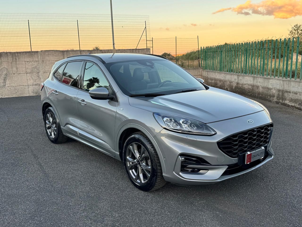 Ford Kuga 1.5 TDCI 120 CV S&S 2WD ST-Line