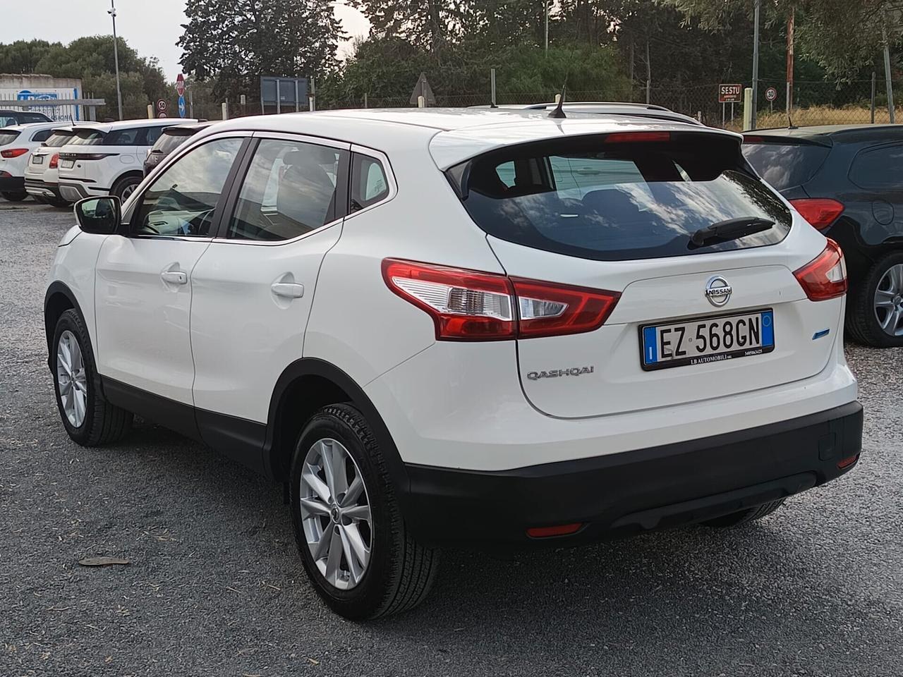 Nissan Qashqai 2015 - 1.5 dCi LB AUTOMOBILI