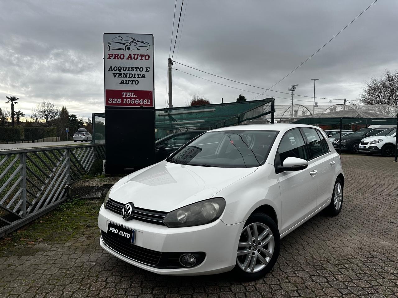 Volkswagen Golf 1.6 TDI DPF 5p. Highline