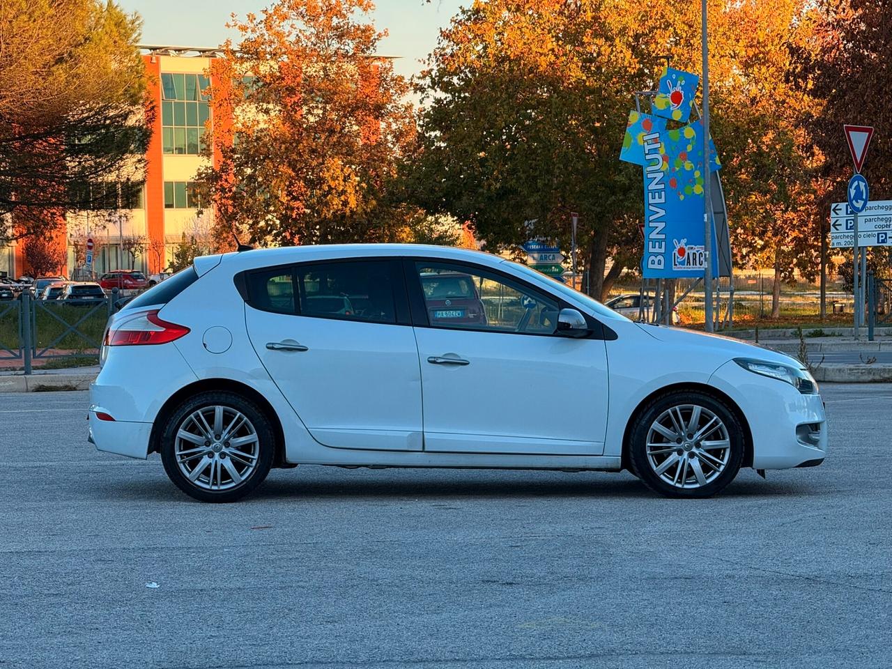 Renault Megane GT Line 12 MESI GARANZIA