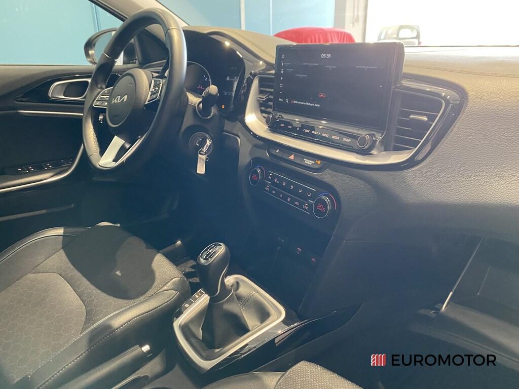 Kia Xceed 1.6 CRDi MHEV Business iMT