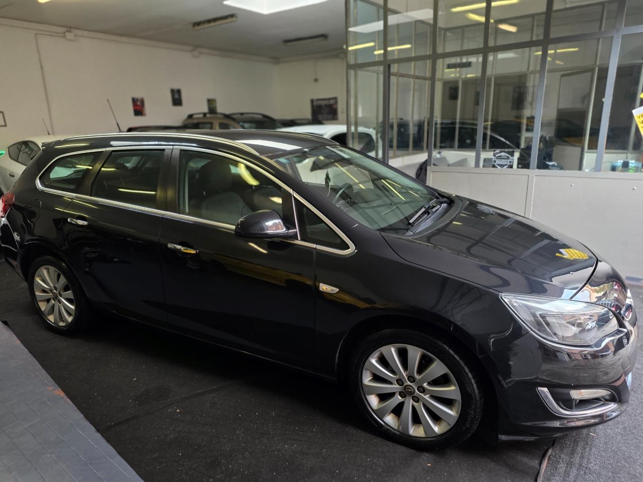 Opel Astra 1.4 Turbo 140CV Sports Tourer Elective