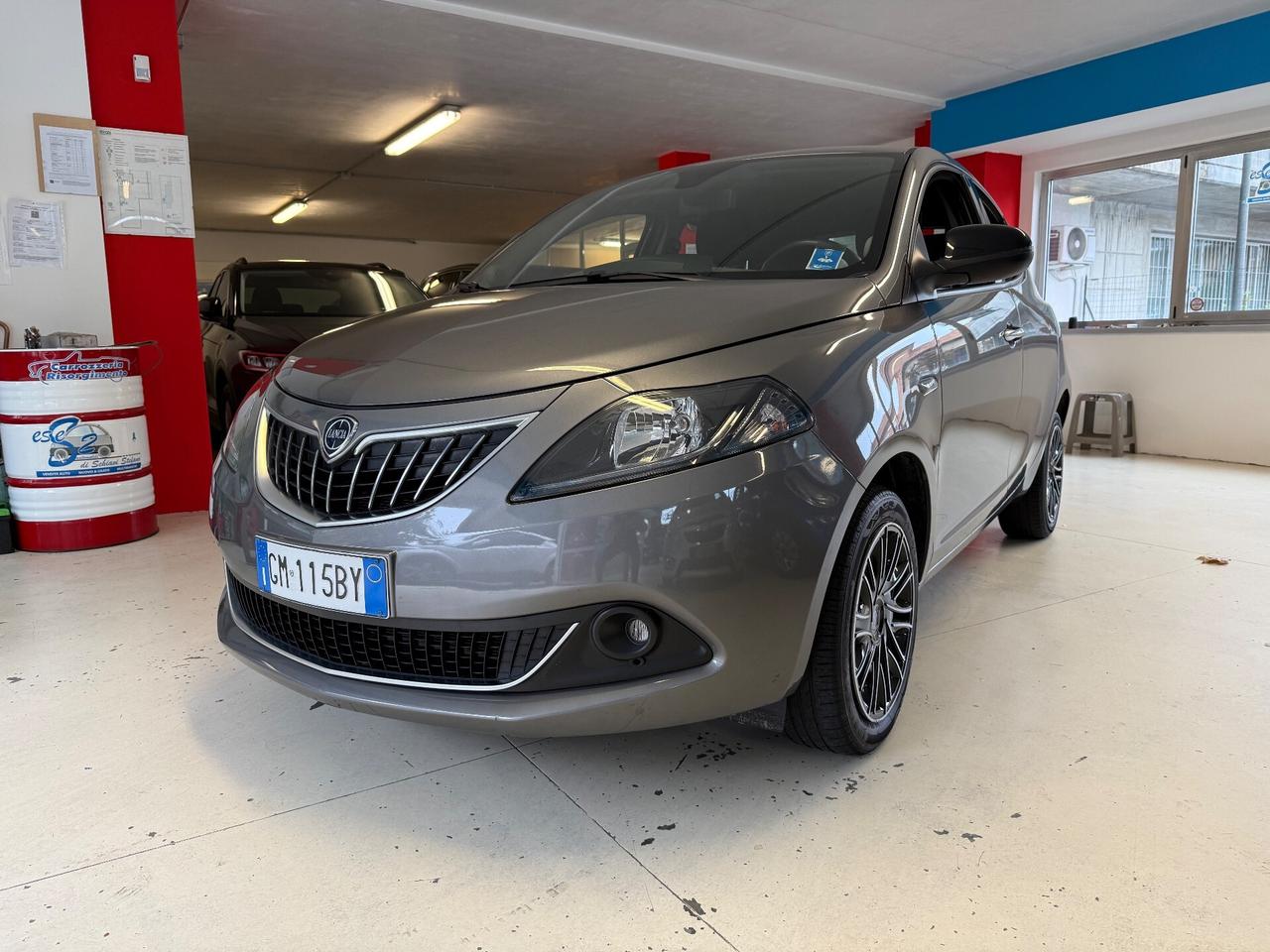 LANCIA Y 1.0 HYBRID 70 CV GOLD UNICO PROPRIETARI OK NEO PATENTATI