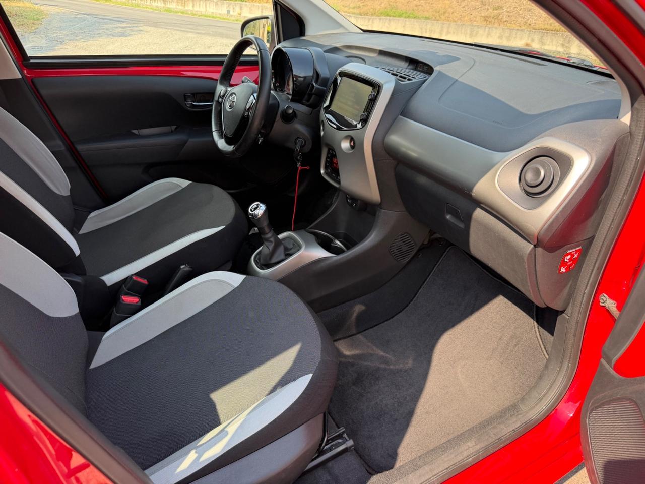 Toyota Aygo 1.0 VVT-i 69 CV 5 porte