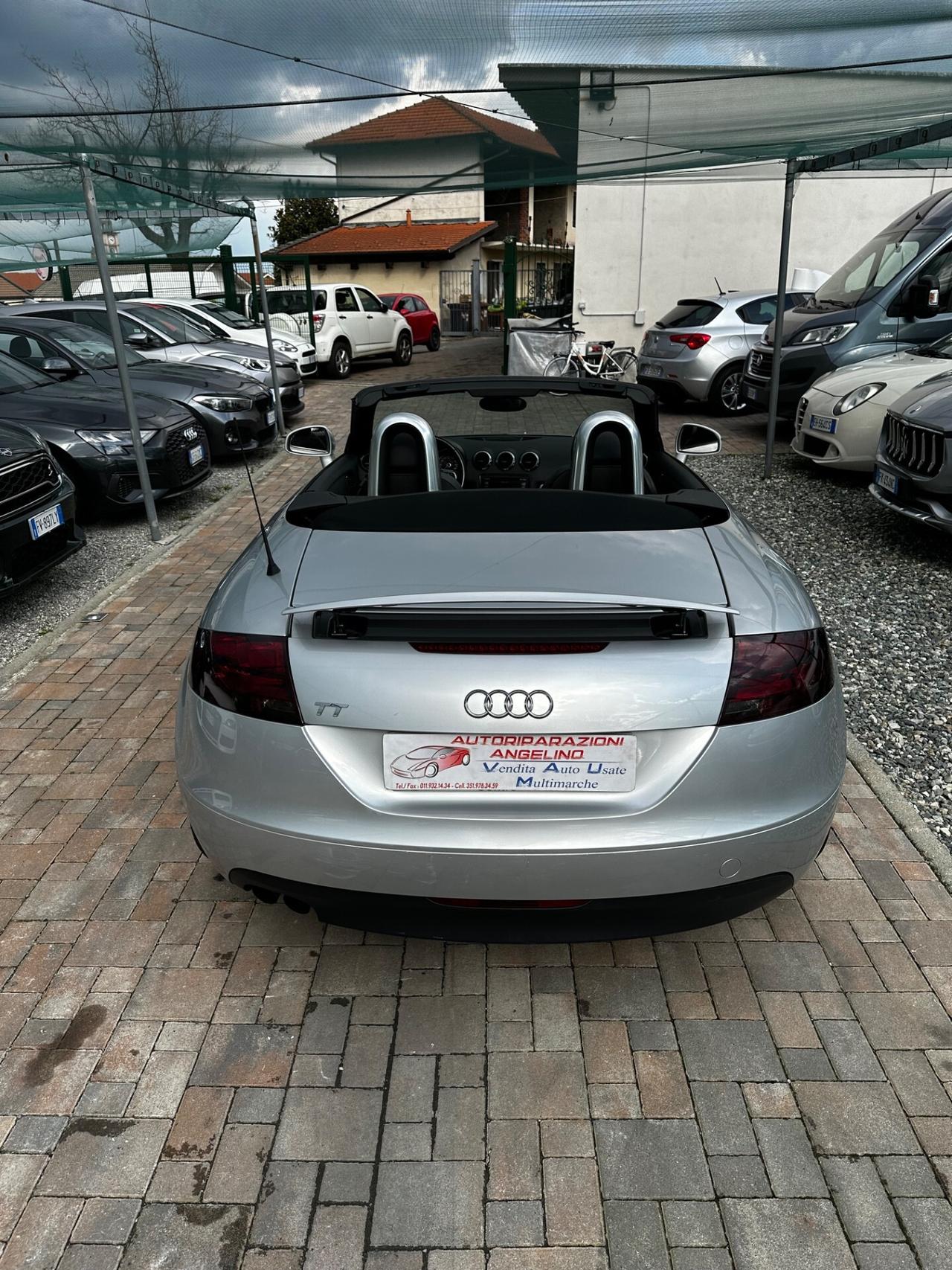 Audi TT Roadster 2.0 TFSI cabrio