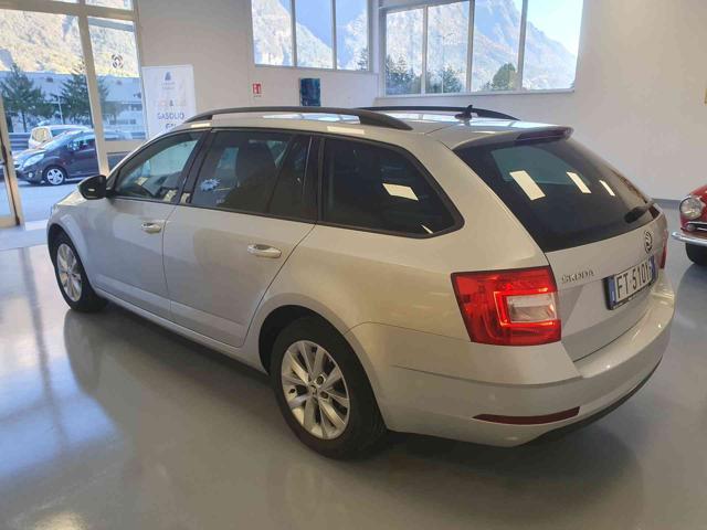 SKODA Octavia 1.6 TDI CR 115 CV Wagon Executive