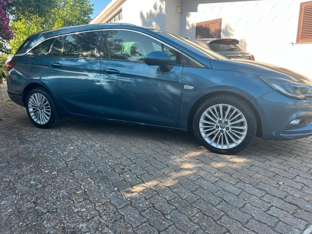 Opel Astra 1.6 CDTI 110CVSPORT