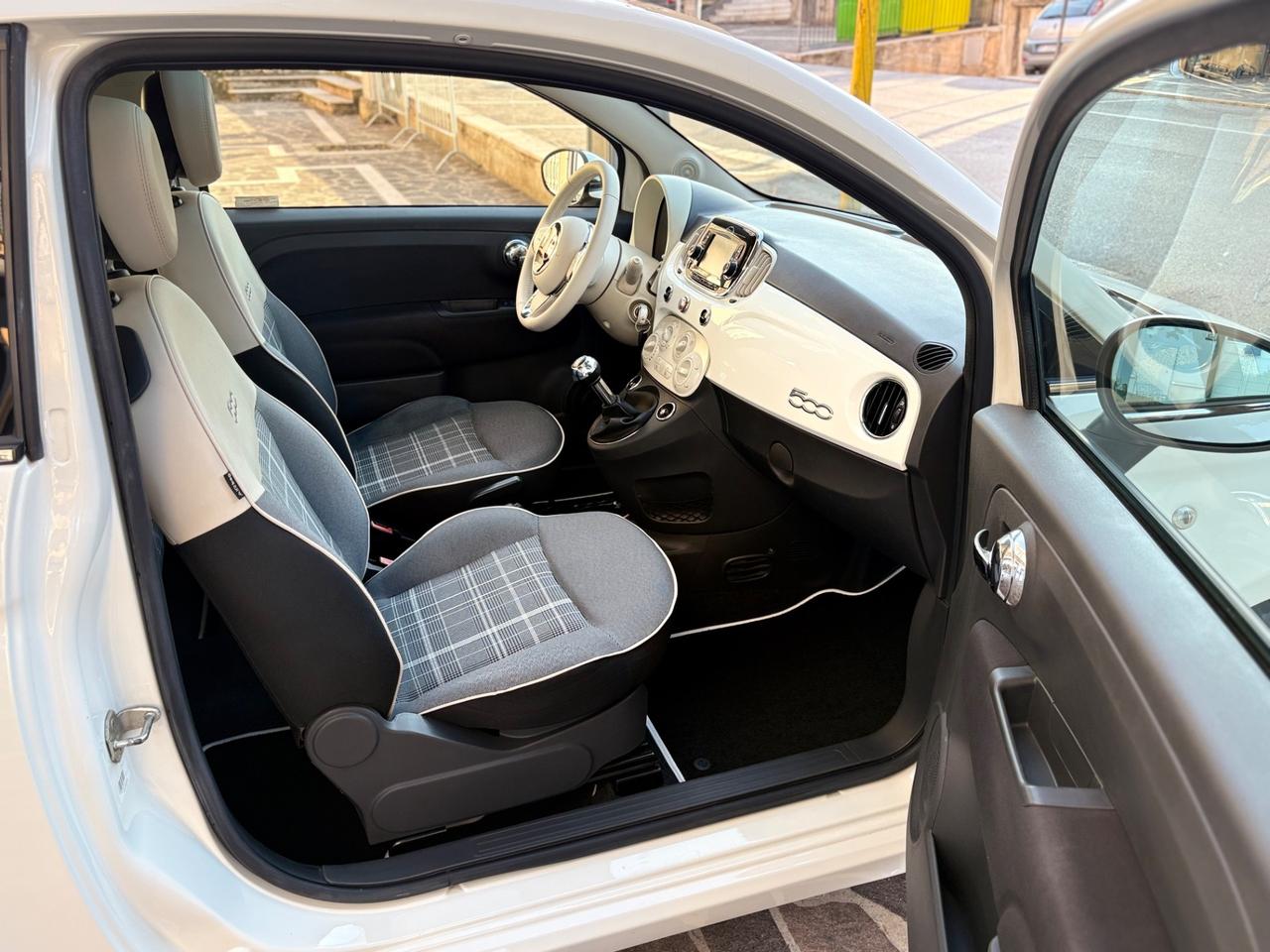 Fiat 500 1.3 MJT 95 CV Lounge FULL/LED/NAV