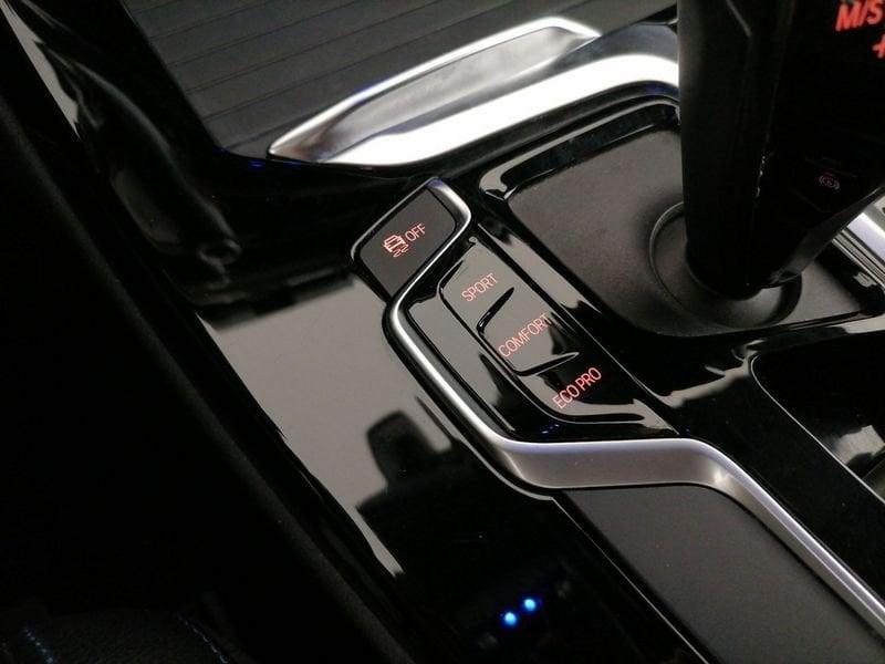 BMW X3 sdrive18d mhev 48V auto