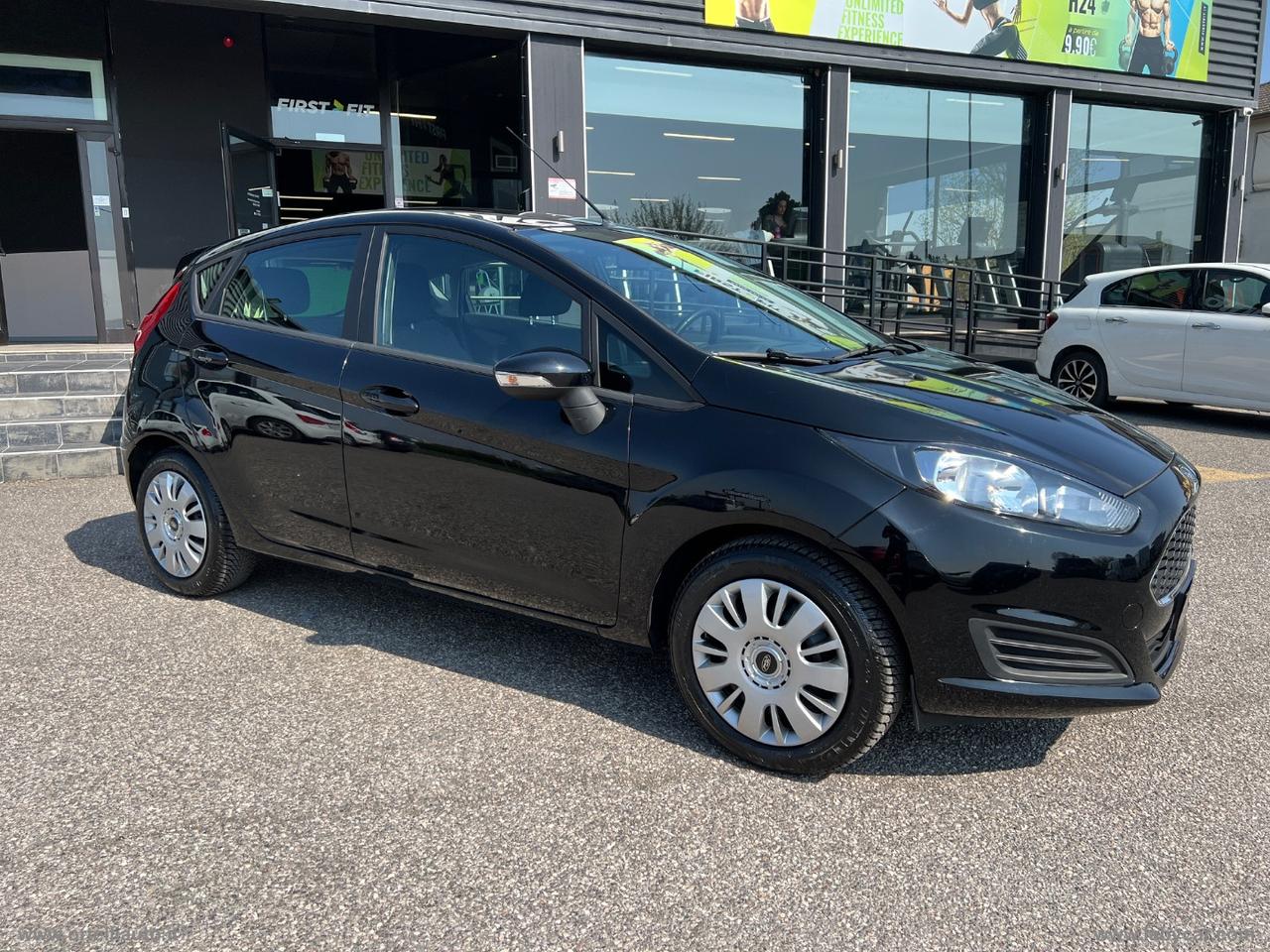 FORD Fiesta Plus 1.5 TDCi 75 CV 5p. IVA DEDUCIBILE