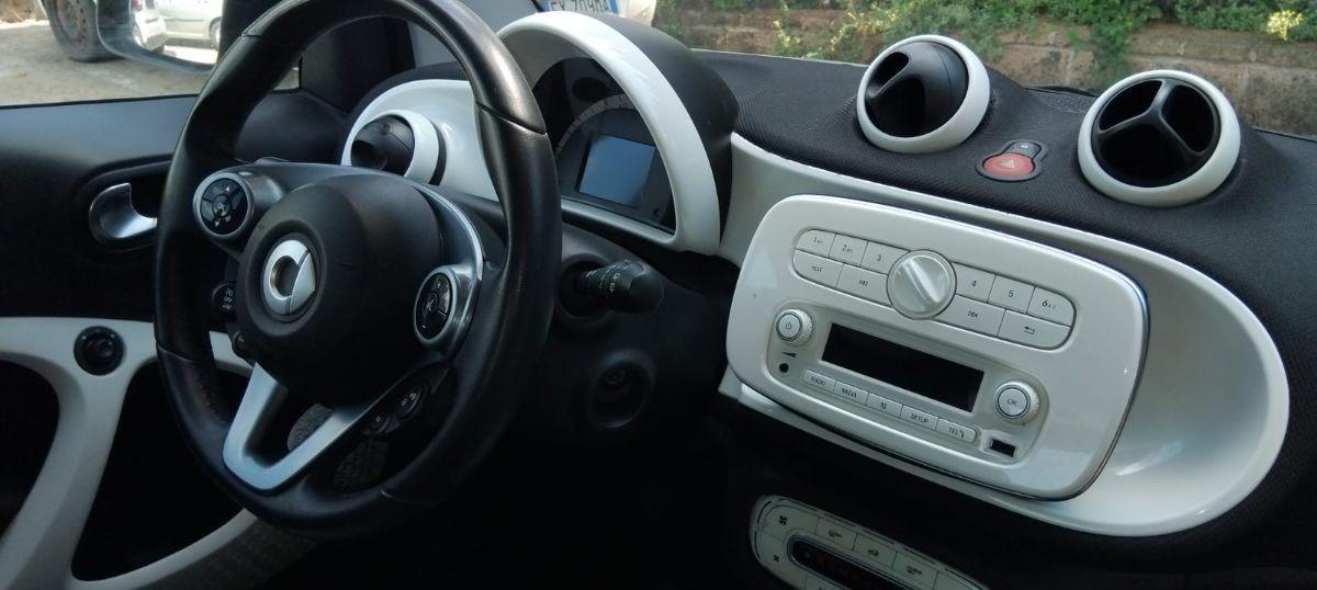 SMART - Fortwo - 1000 52 kW coupÃ© passion NEOPATENTATI