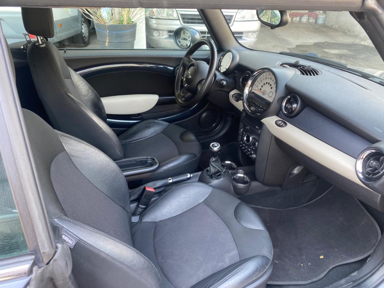 Mini Mini 1.6 16V John Cooper Works Cabrio