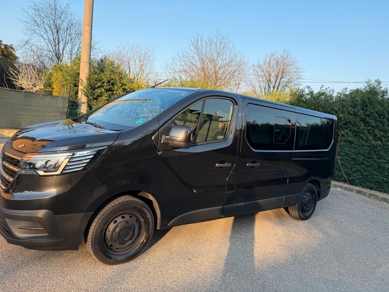 Renault Trafic 2.0 dCi - 9 POSTI - 12 MESI DI GARANZIA