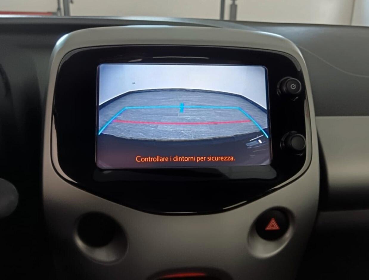 Toyota Aygo 1.0 NEOPATENTATI 5 porte x-wave