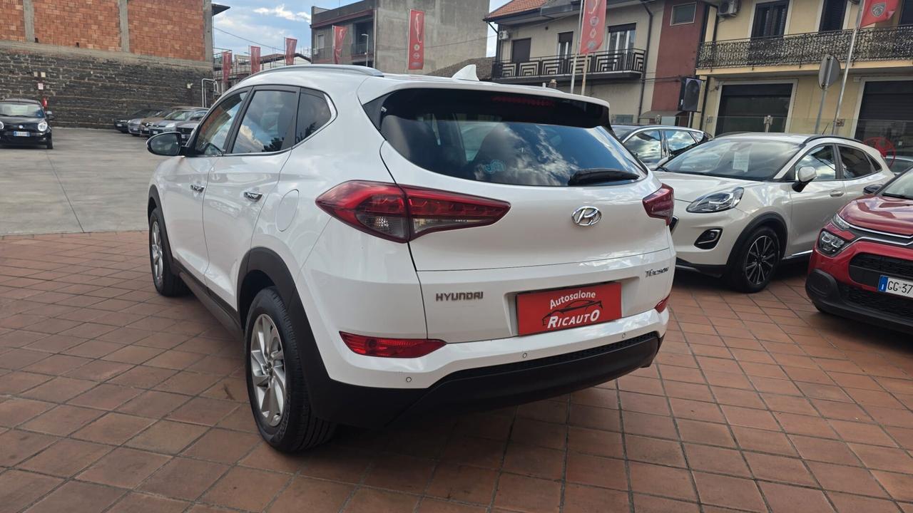 Hyundai Tucson 1700 DIESEL 116CV X-POSSIBLE