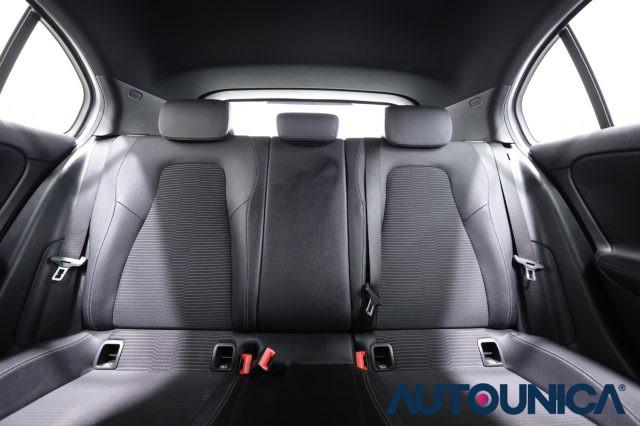MERCEDES-BENZ A 180 D AUTOMATICA SPORT FARI FULL LED