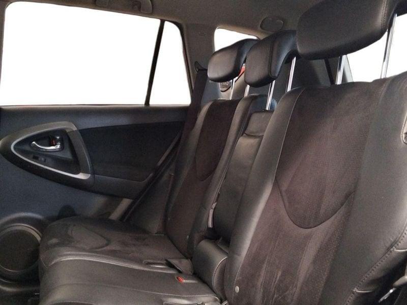 Toyota RAV4 RAV4 2.2 d-4d Exclusive 150cv