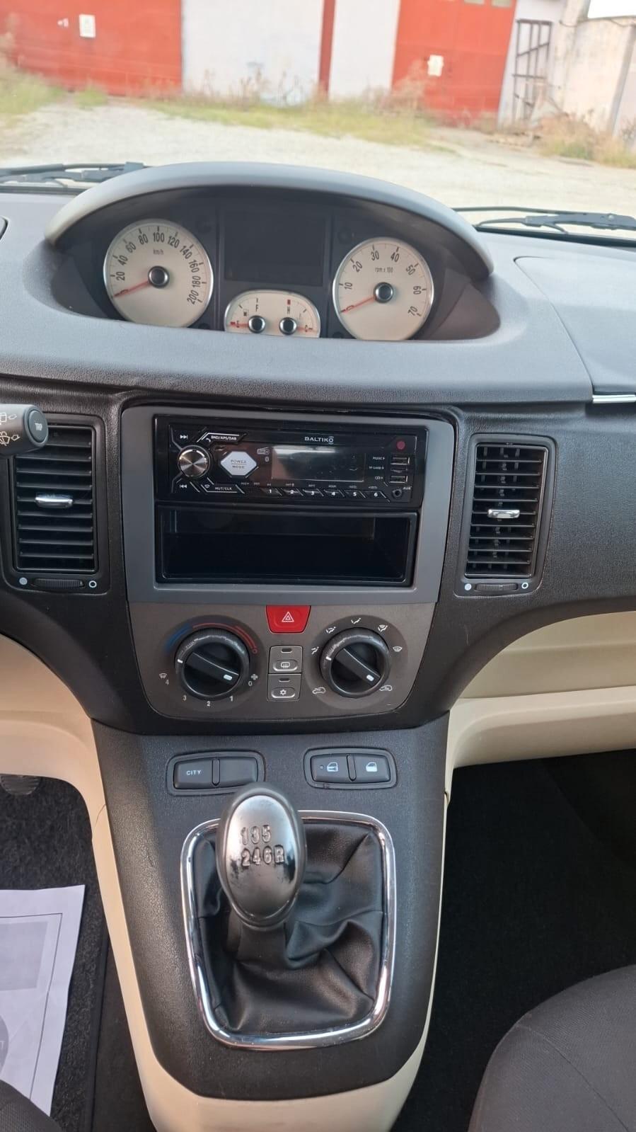 Lancia MUSA 1.4 16V Platino Plus