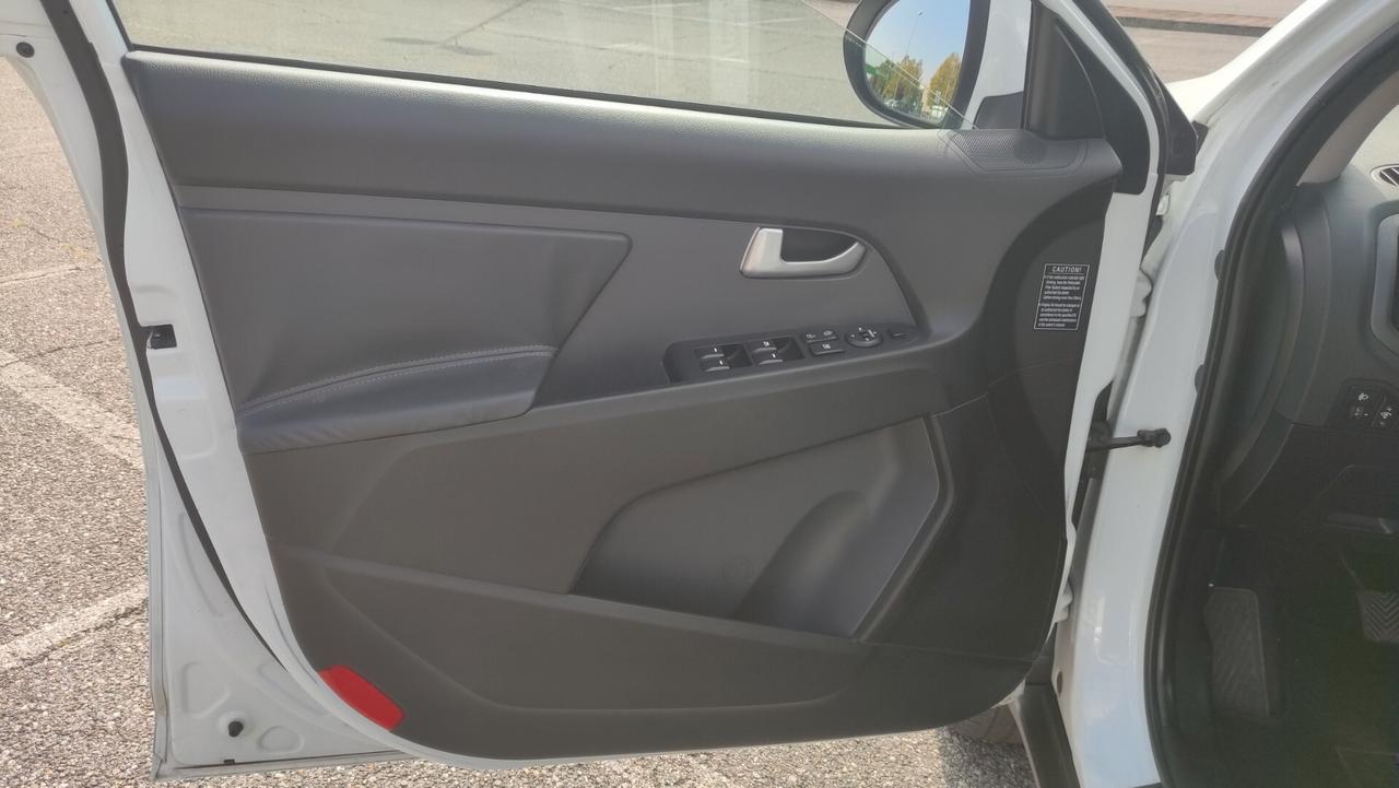 Kia Sportage 1.7 CRDI VGT 2WD NEOPATENTATI - 2011