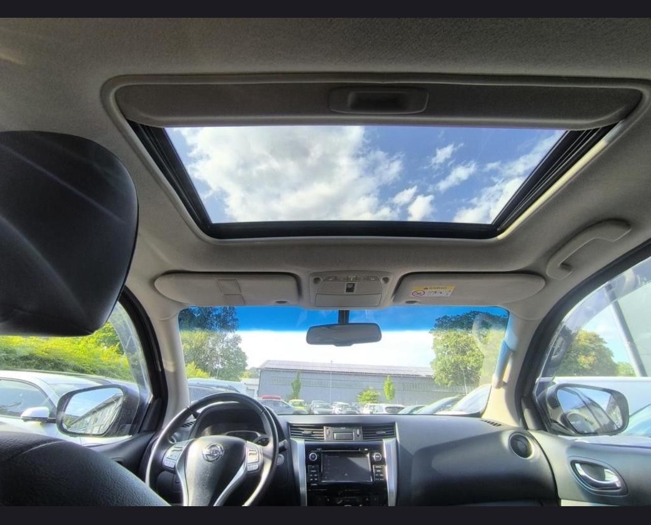 Nissan Navara 2.3 dCi 190 CV 4WD Double Cab N-Connecta