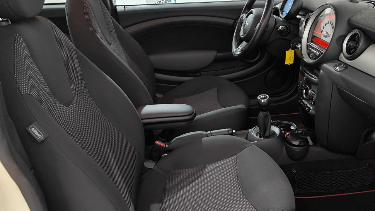 Mini Cooper D Clubman 1.6 16V