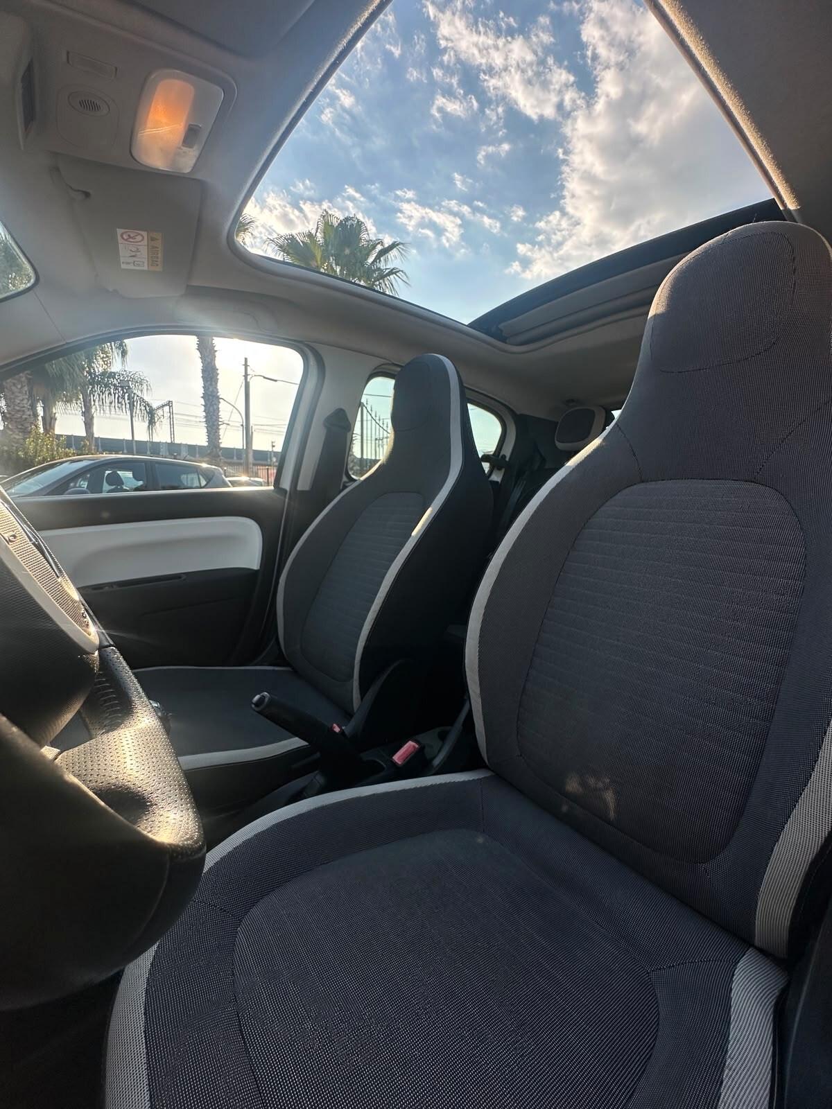 Renault Twingo SCe Stop&Start Intens